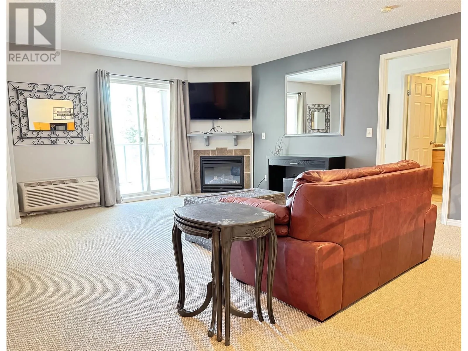 4765 Forsters Landing Road Unit# 207
