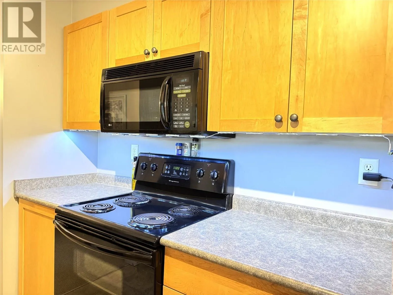 4765 Forsters Landing Road Unit# 207