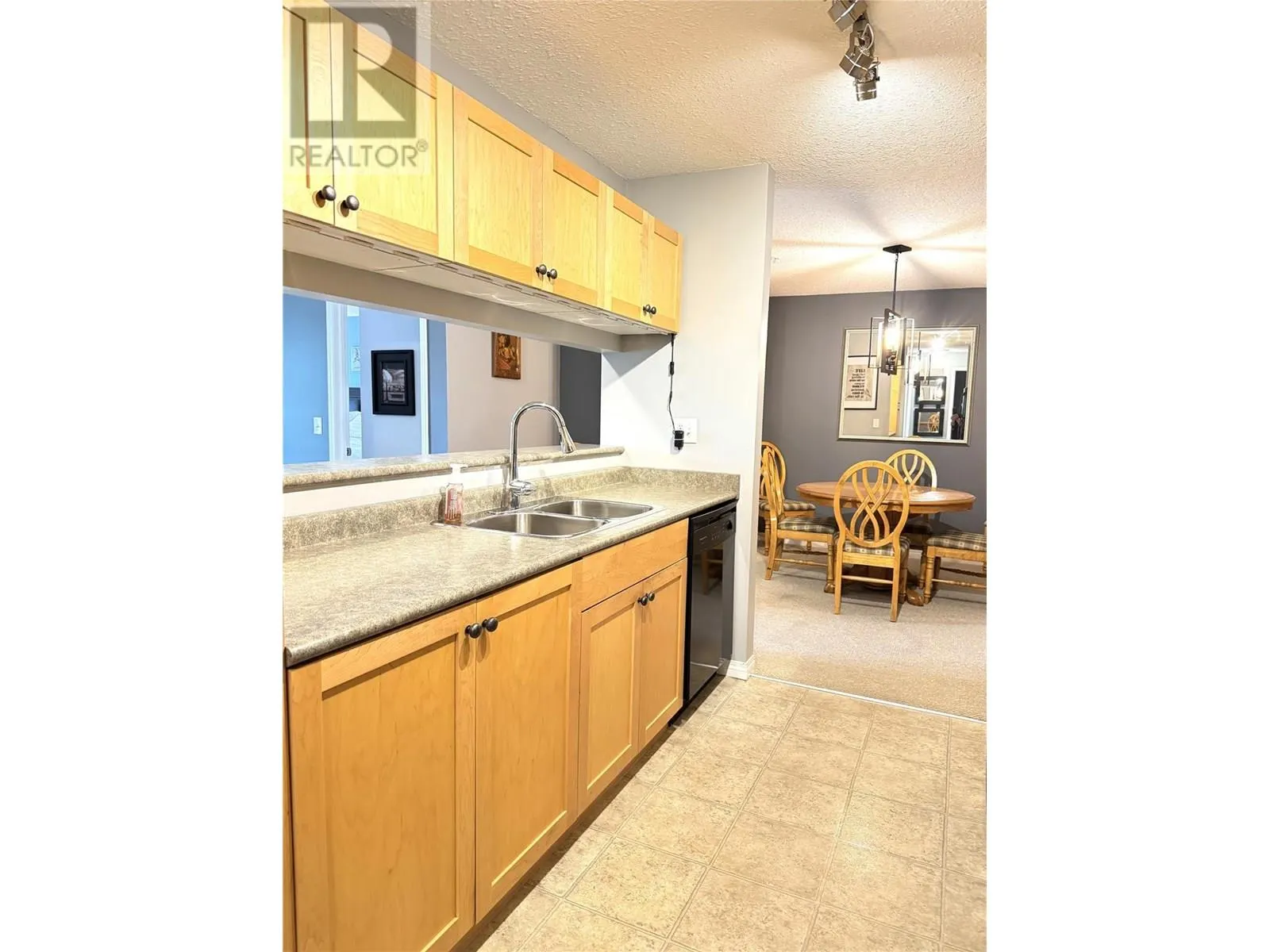 4765 Forsters Landing Road Unit# 207