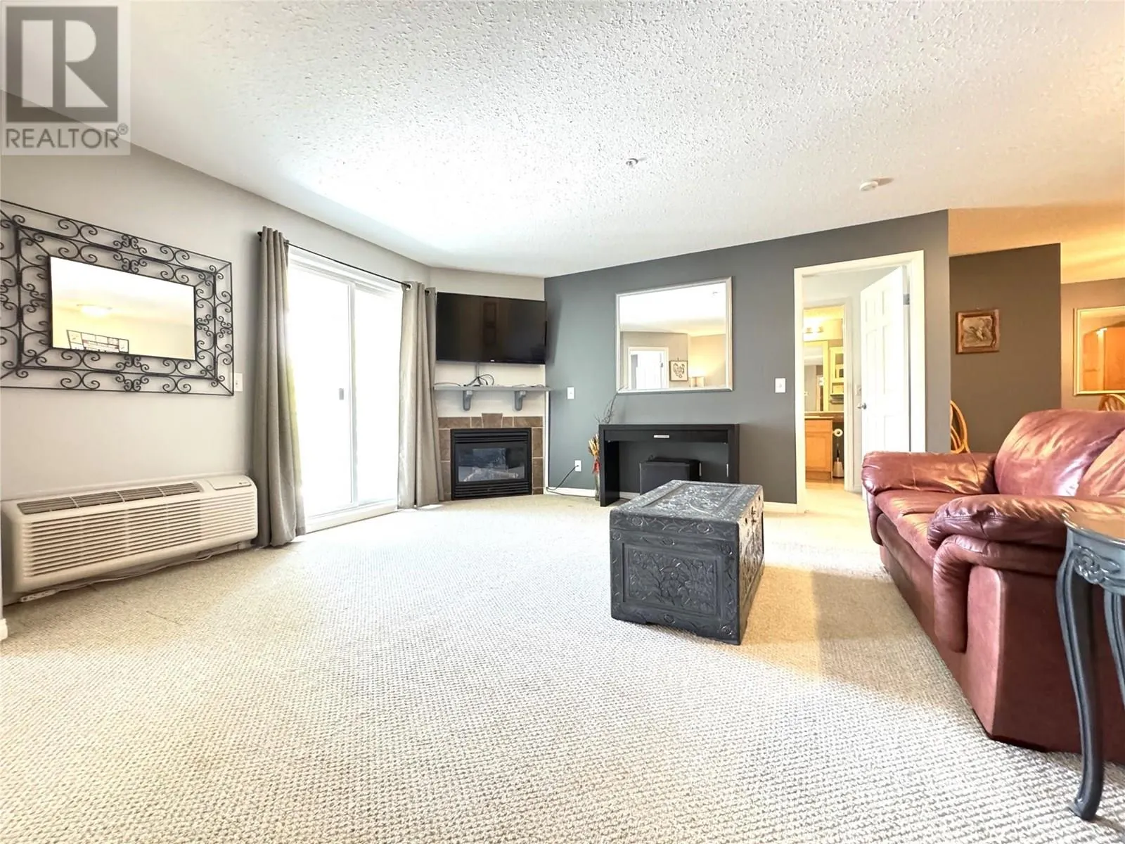 4765 Forsters Landing Road Unit# 207