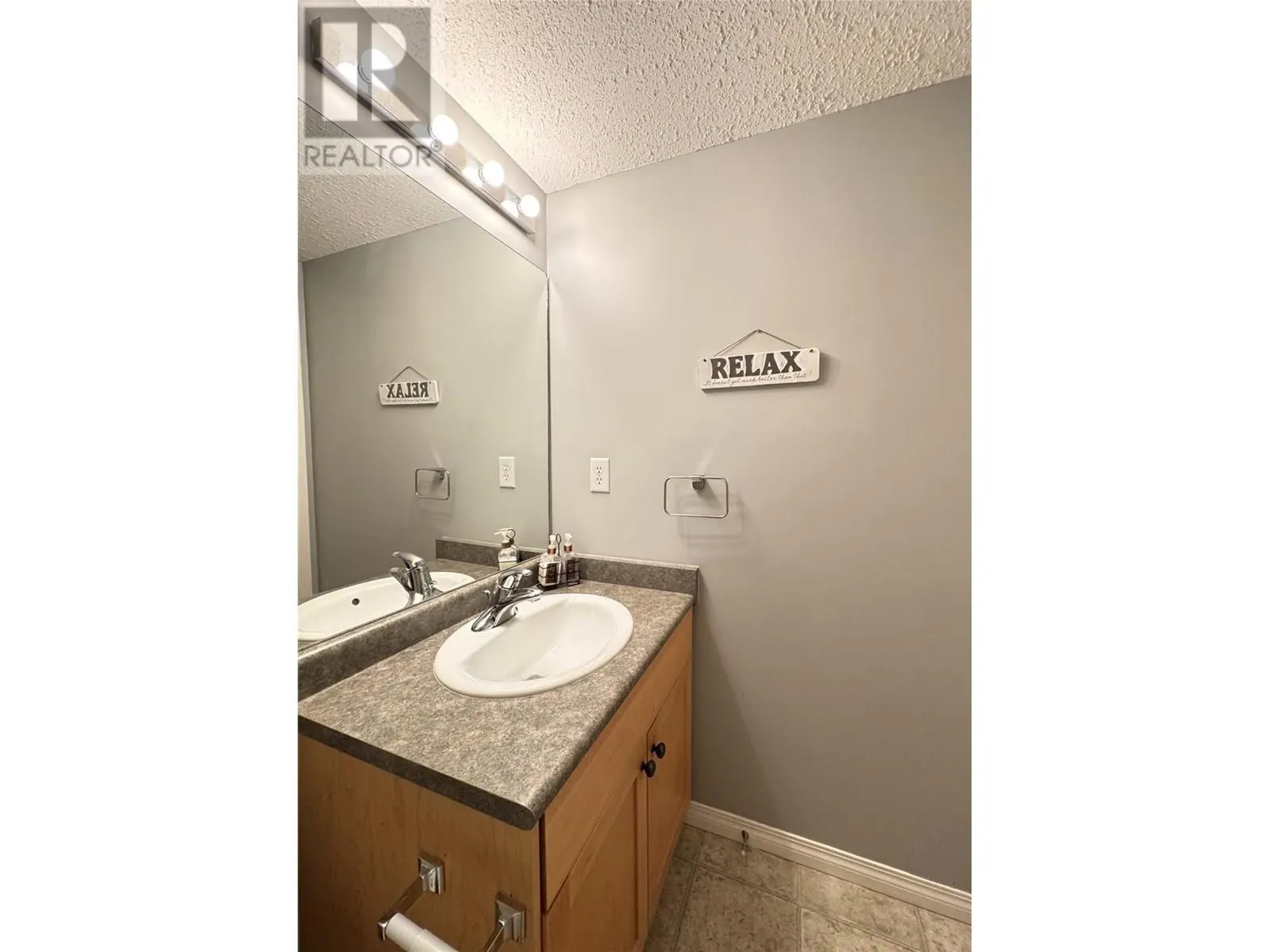 4765 Forsters Landing Road Unit# 207