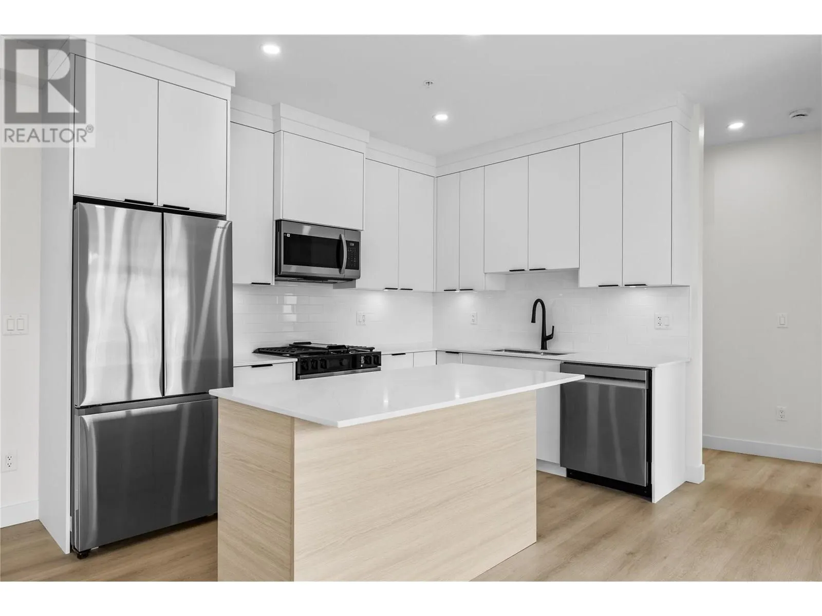 5300 Main Street Unit# 202