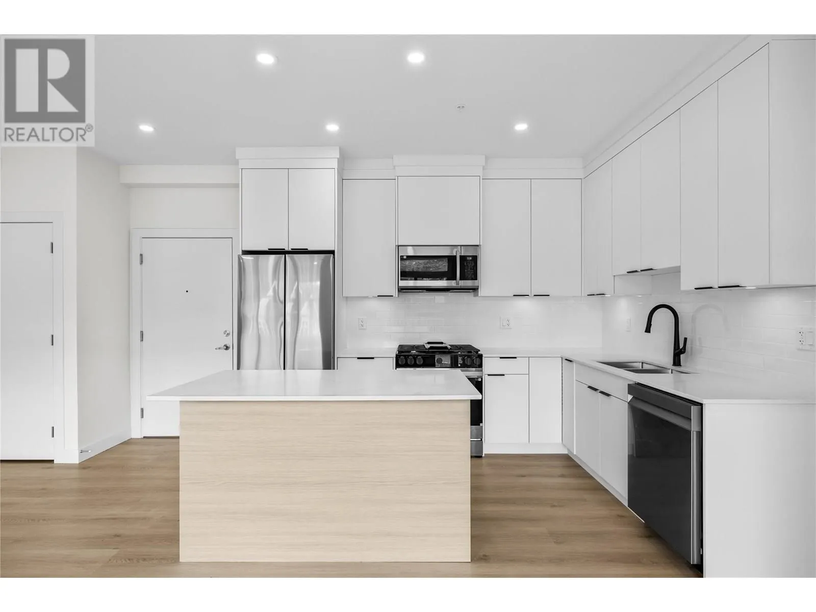 5300 Main Street Unit# 202