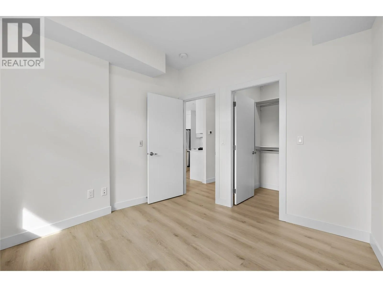 5300 Main Street Unit# 202