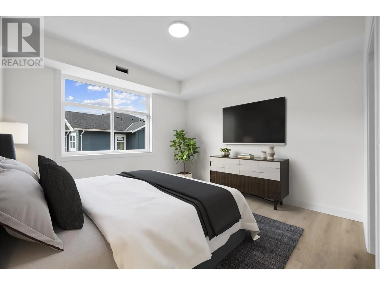 5300 Main Street Unit# 202