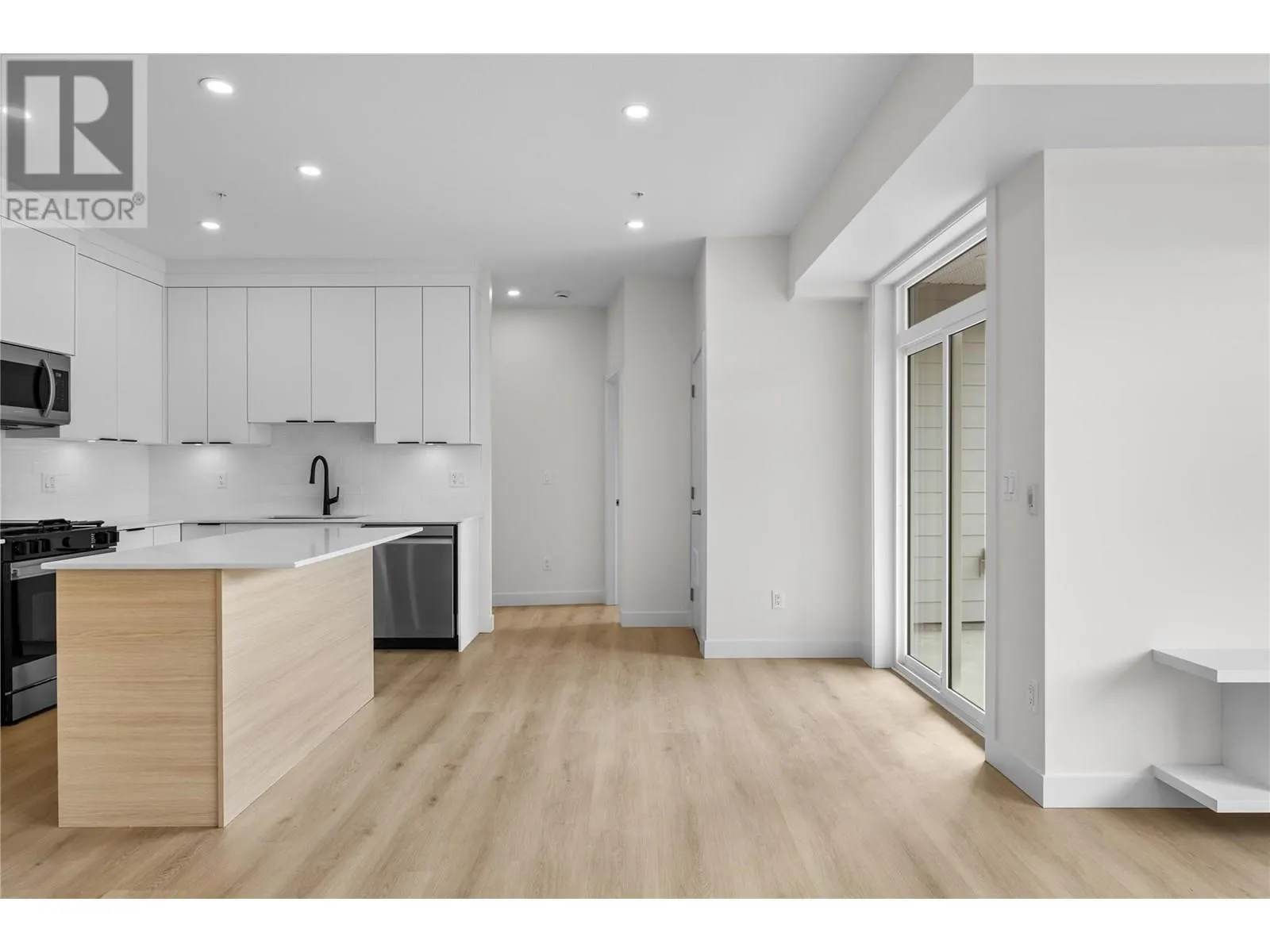 5300 Main Street Unit# 202