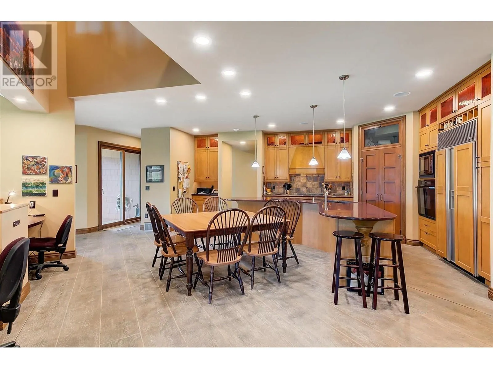 1306 Huckleberry Road