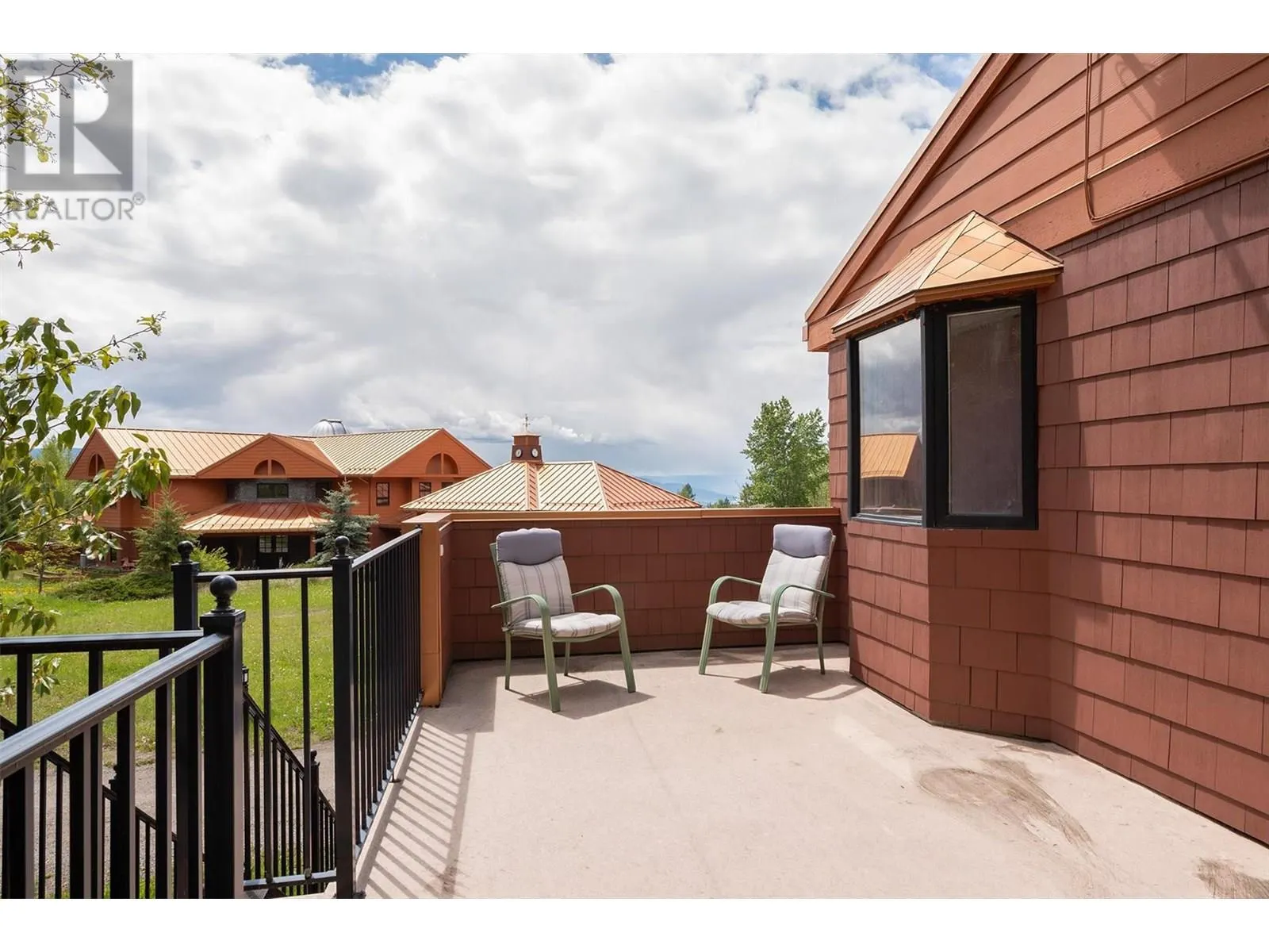 1306 Huckleberry Road