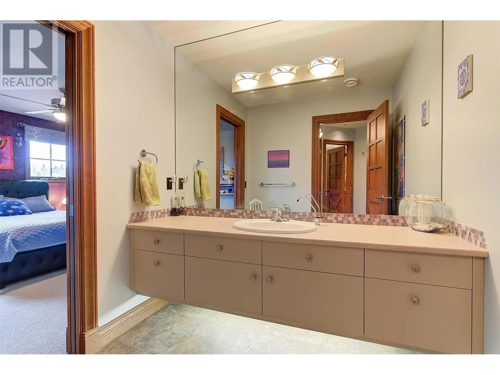 1306 Huckleberry Road