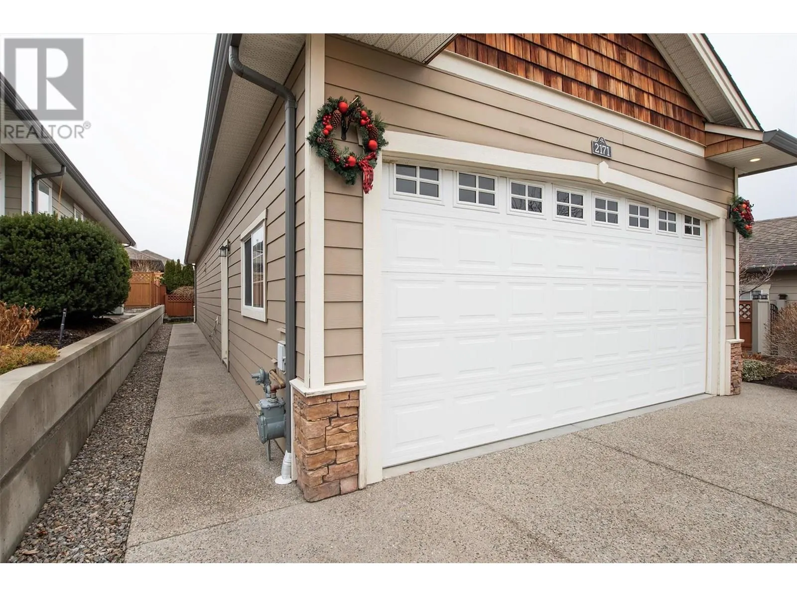 2171 Mimosa Drive
