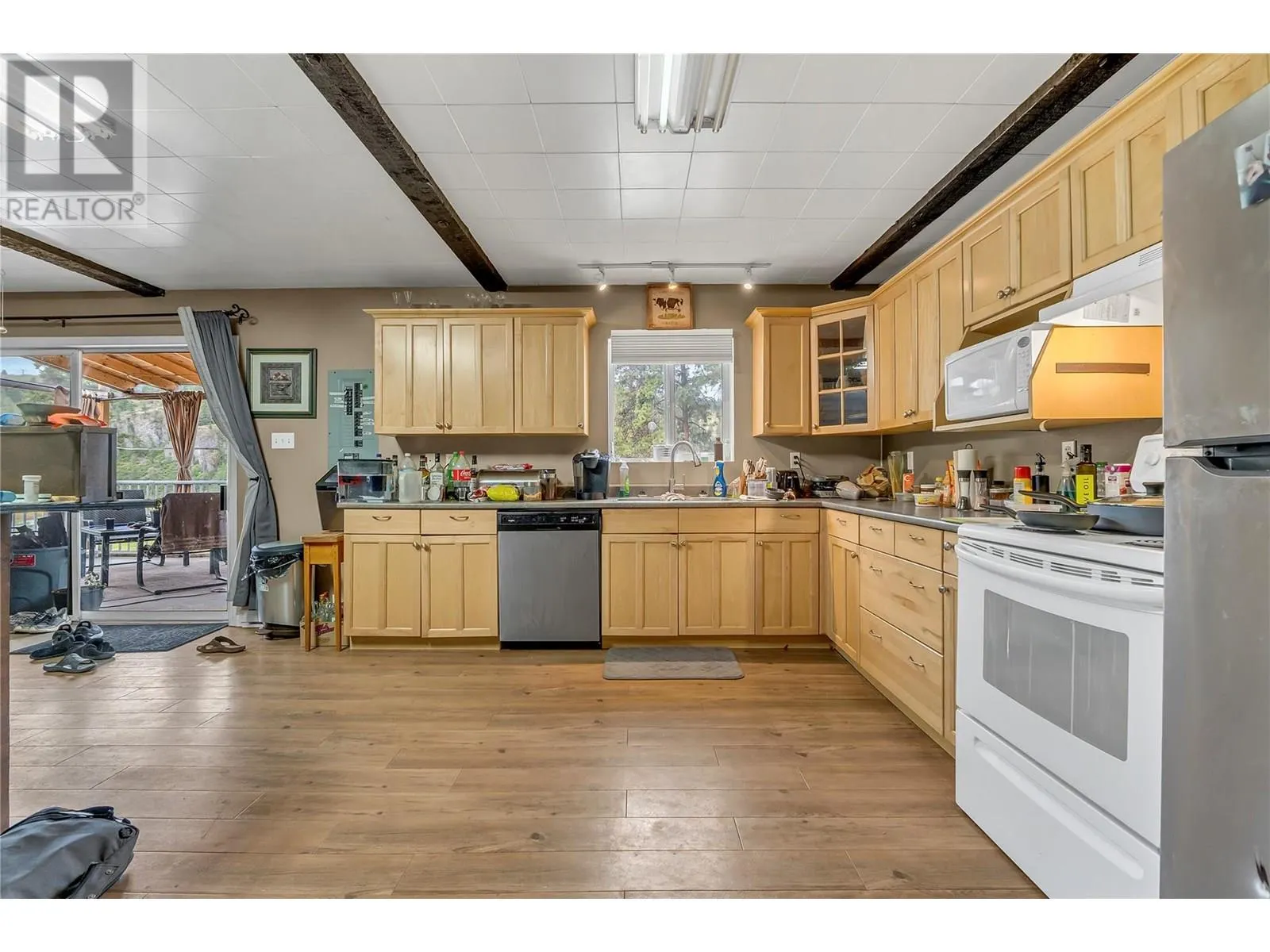 3803 MCLEAN CREEK Road