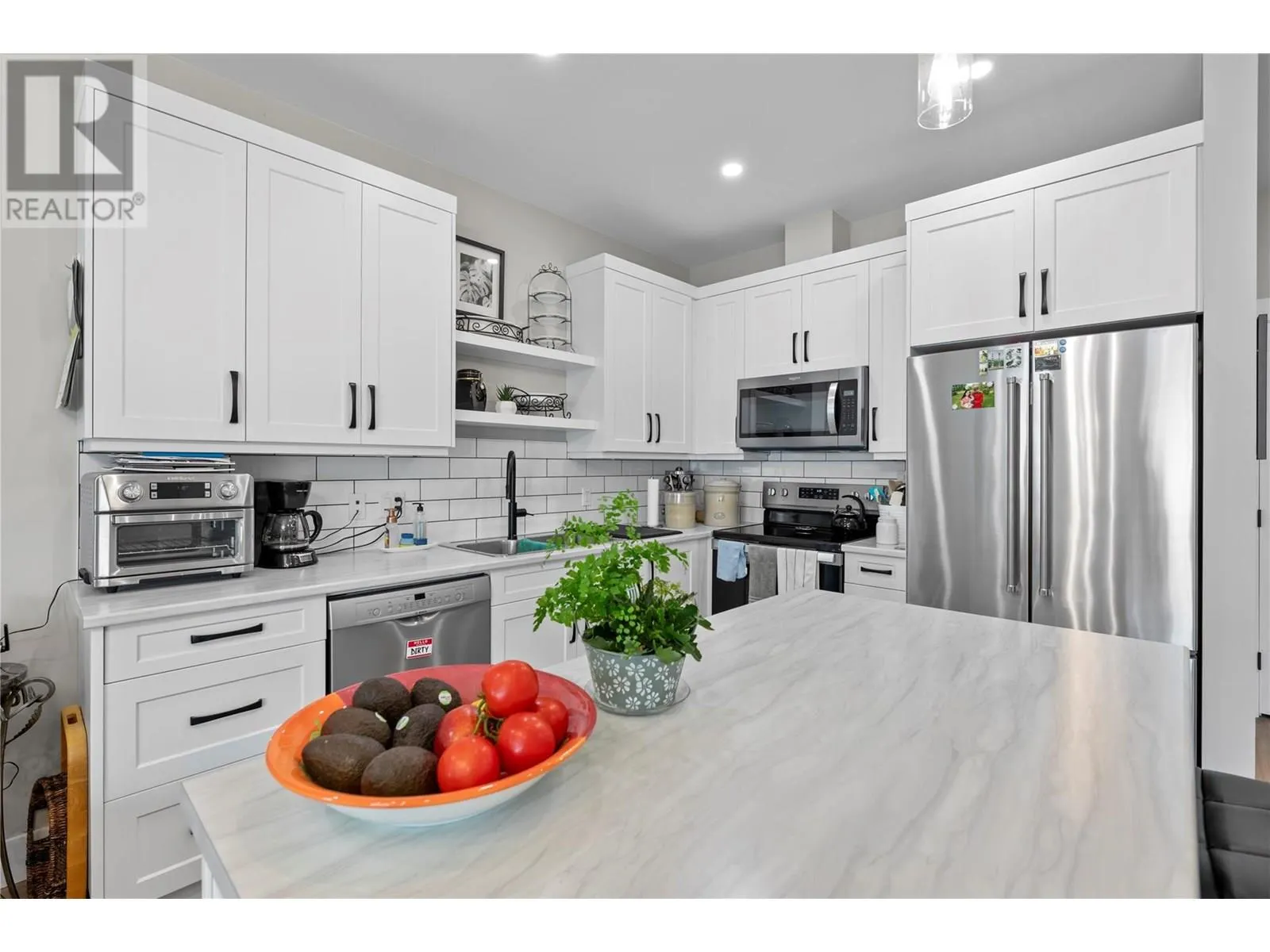 2810 15 Avenue NE Unit# 25