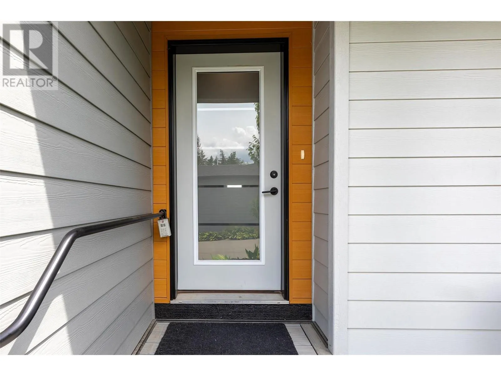 2810 15 Avenue NE Unit# 25