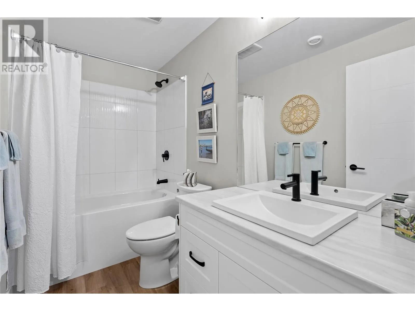 2810 15 Avenue NE Unit# 25
