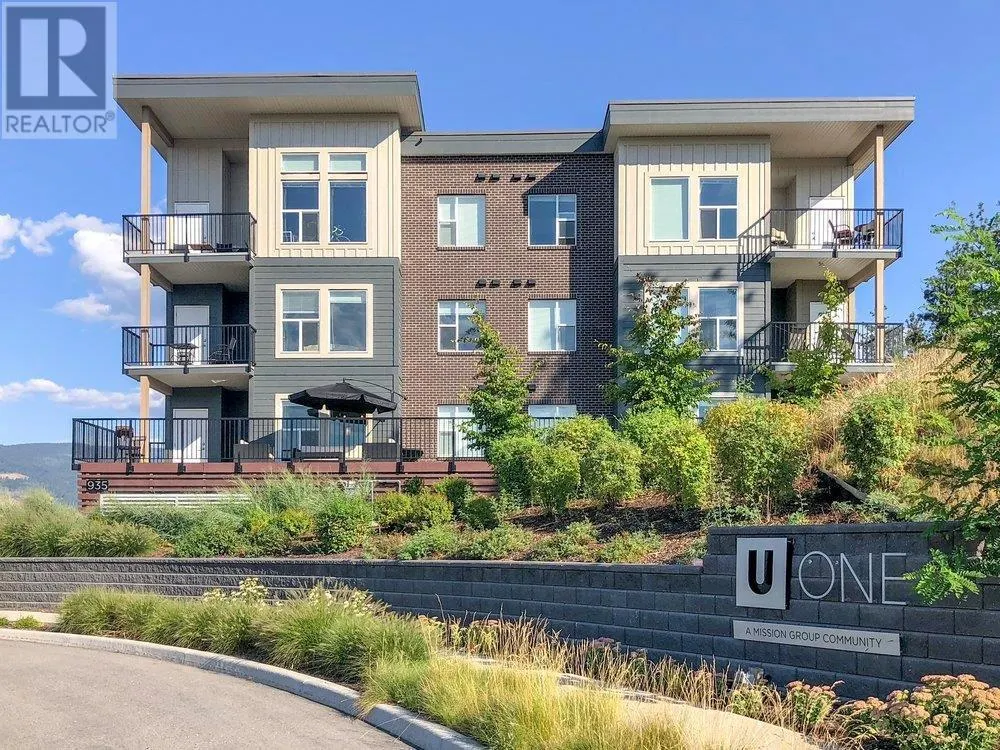 935 Academy Way Unit# 220