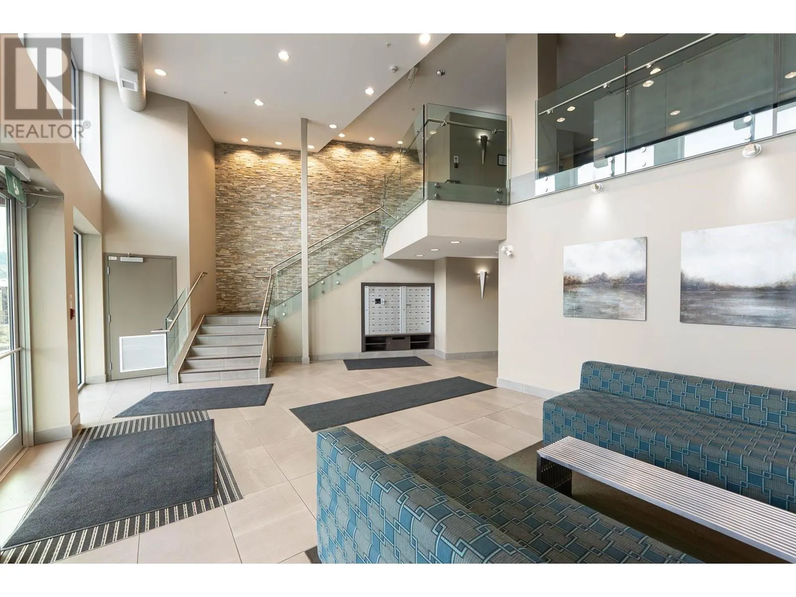 935 Academy Way Unit# 220