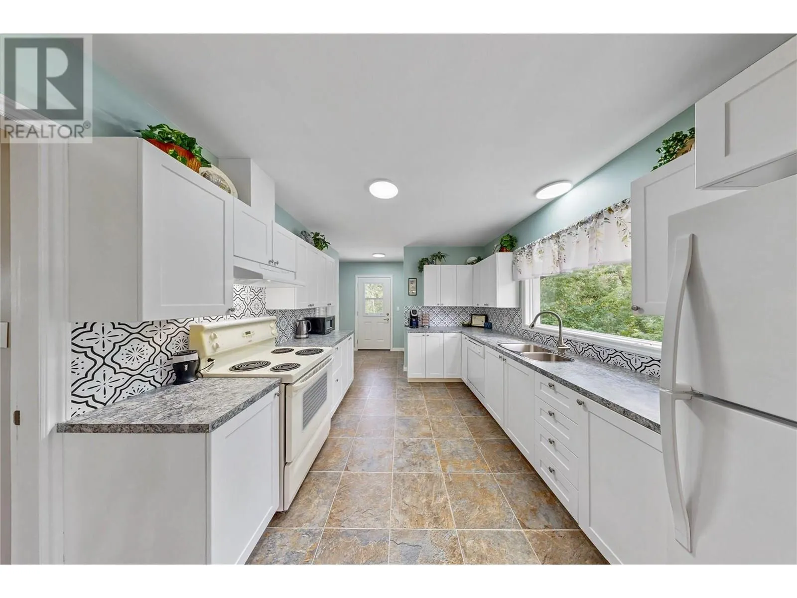 851 Dilworth Road