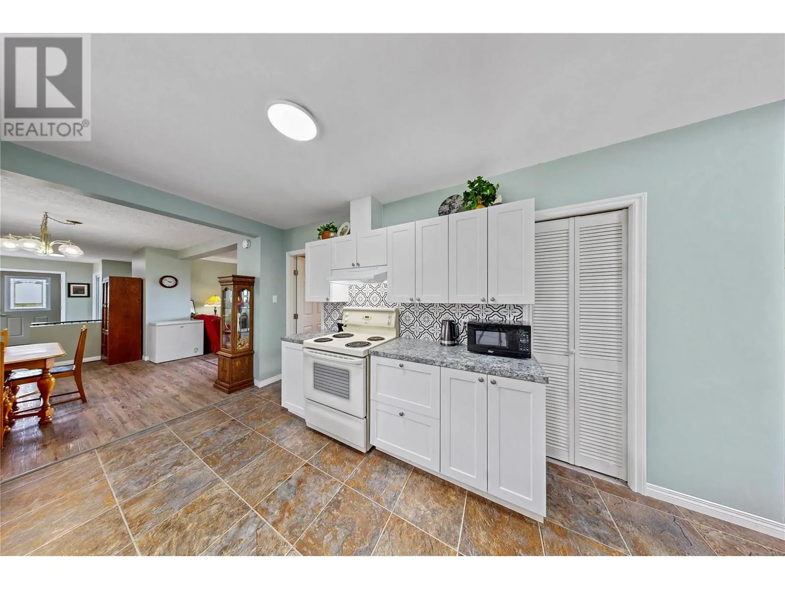 851 Dilworth Road