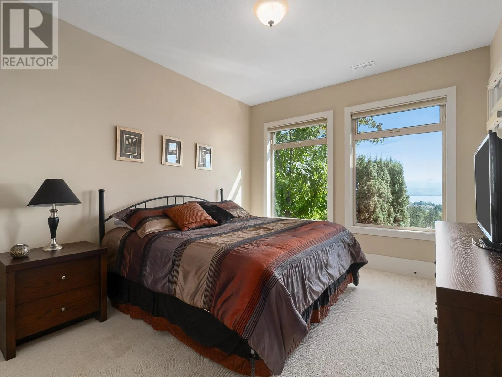 1492 Gregory Road