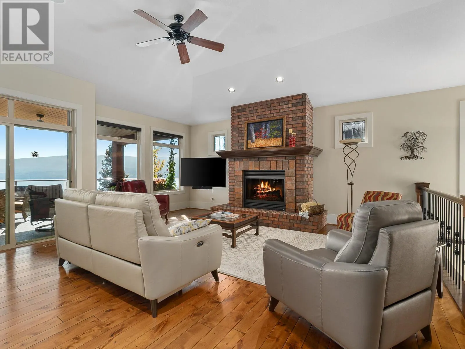 1492 Gregory Road