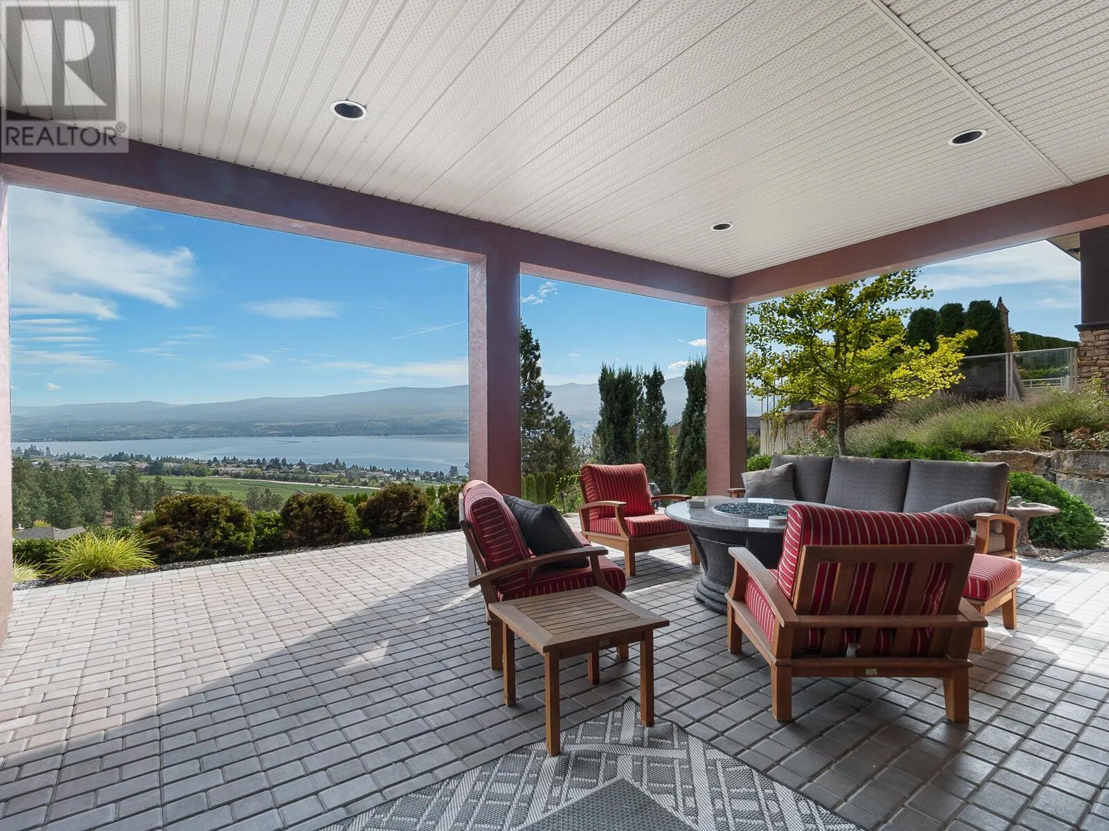 1492 Gregory Road