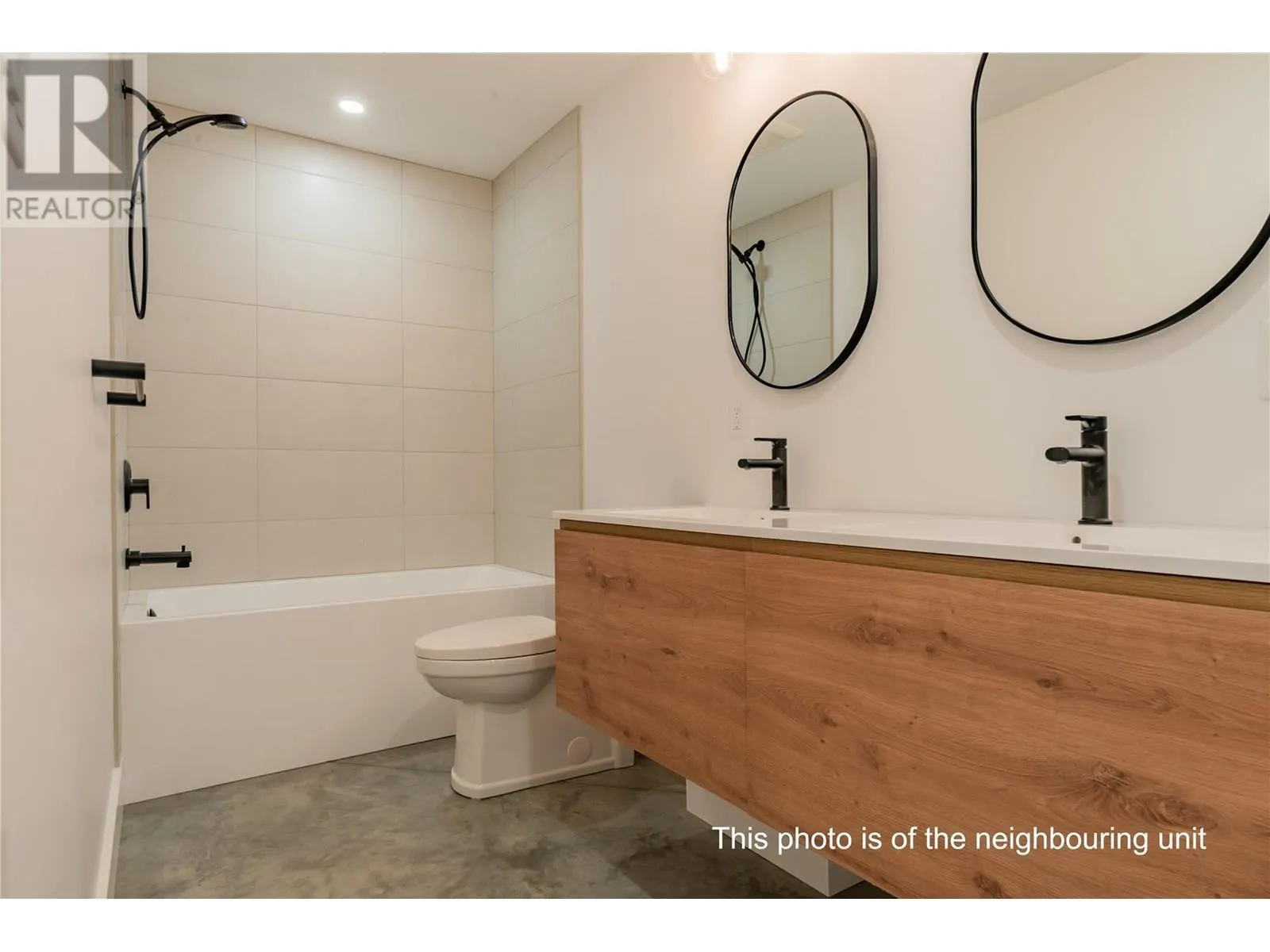 518 Robson Street Unit# A