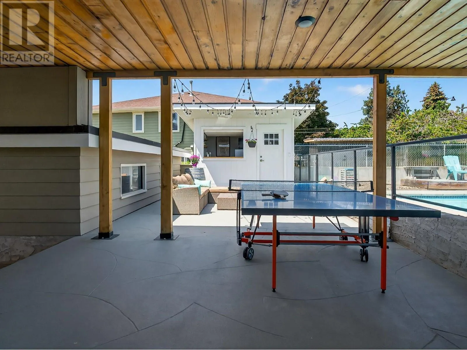 2715 Boucherie Road