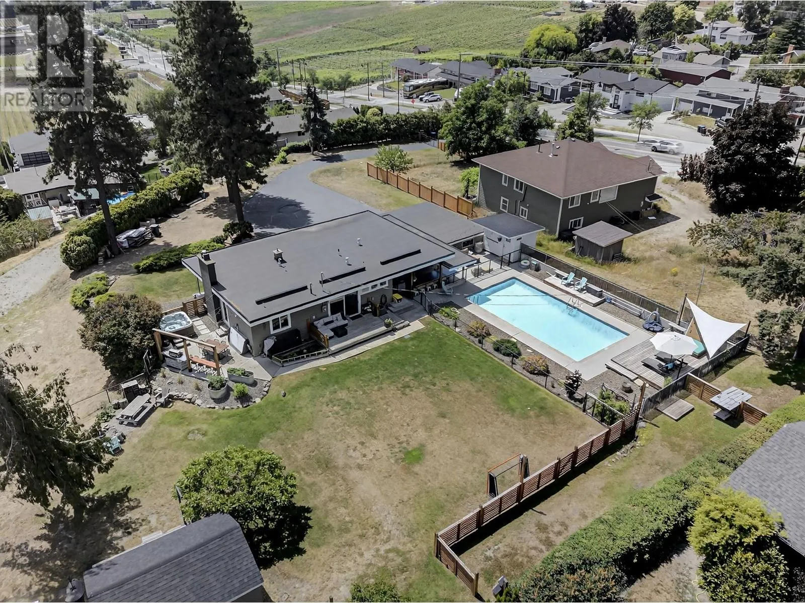 2715 Boucherie Road