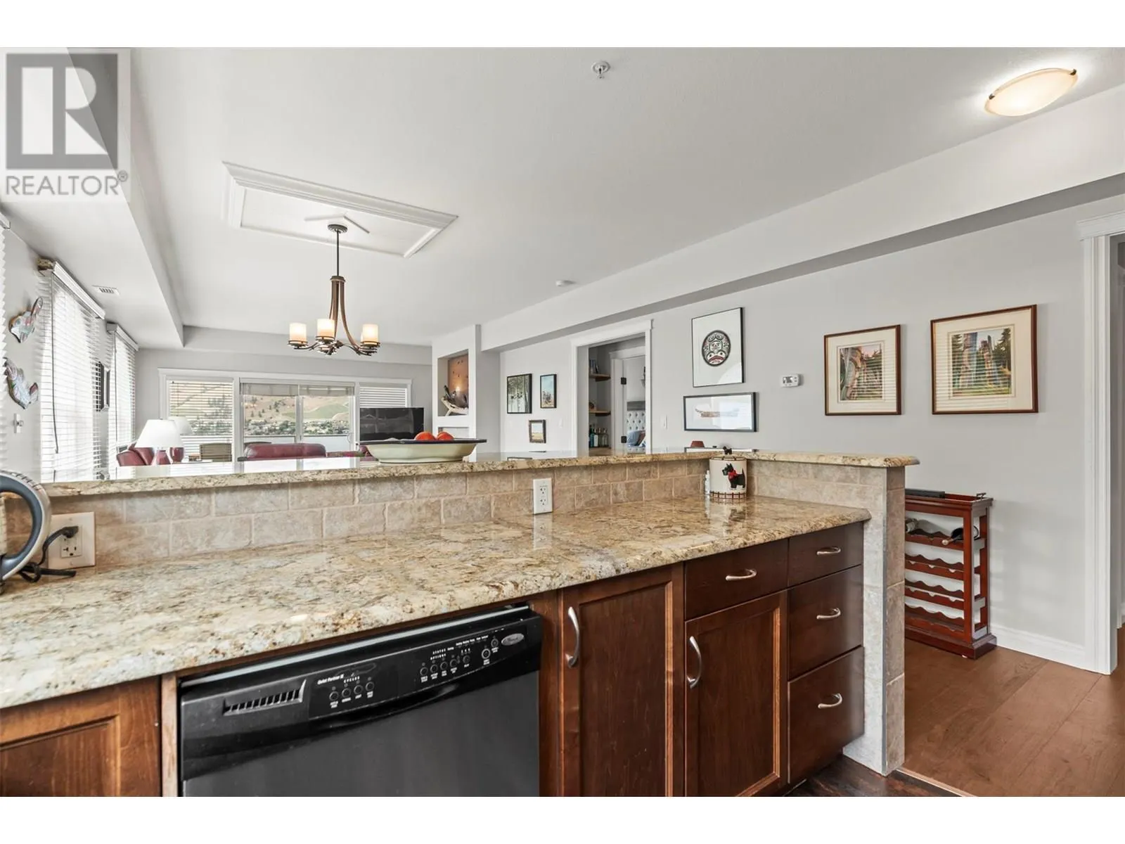 7922 Okanagan Landing Road Unit# 401