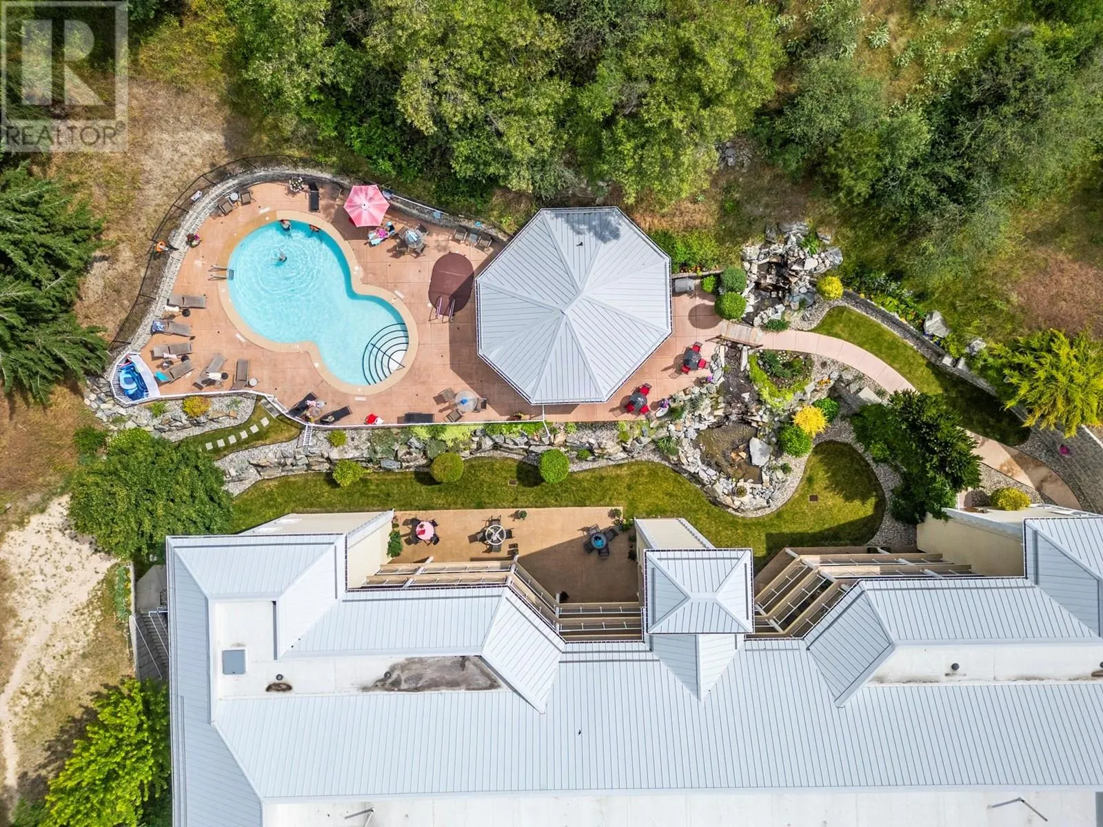 7922 Okanagan Landing Road Unit# 401