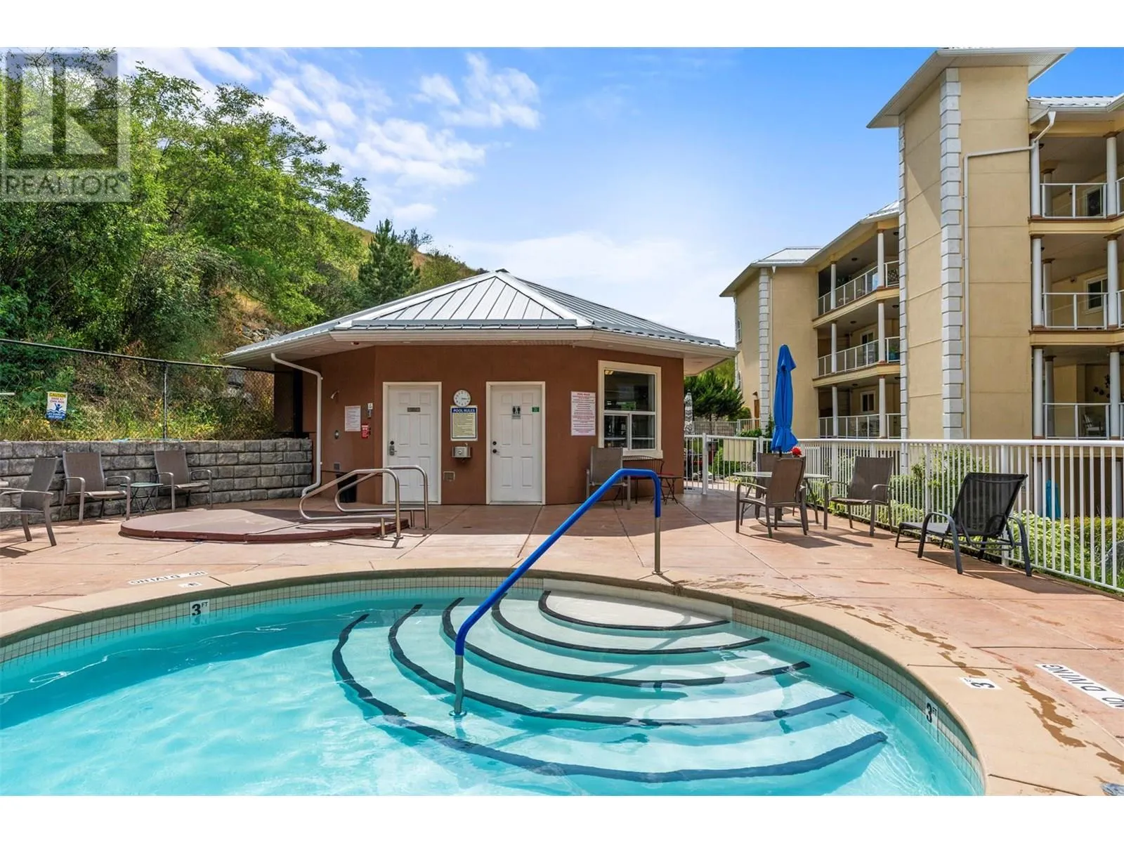 7922 Okanagan Landing Road Unit# 401