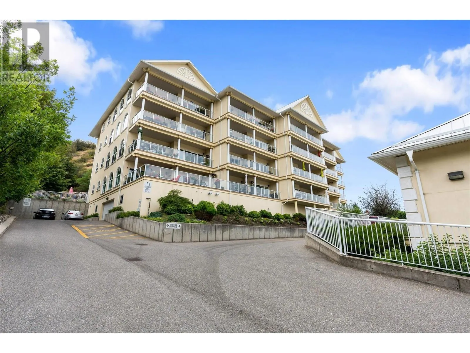 7922 Okanagan Landing Road Unit# 401