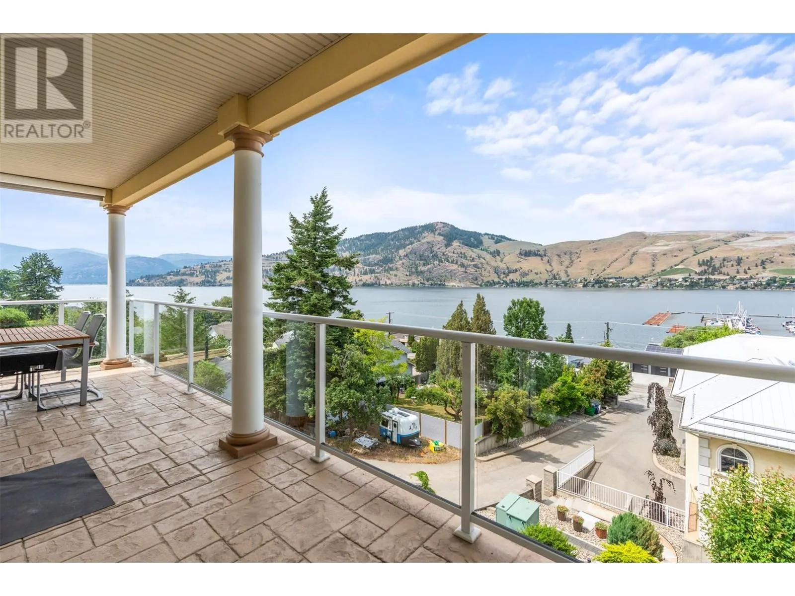 7922 Okanagan Landing Road Unit# 401
