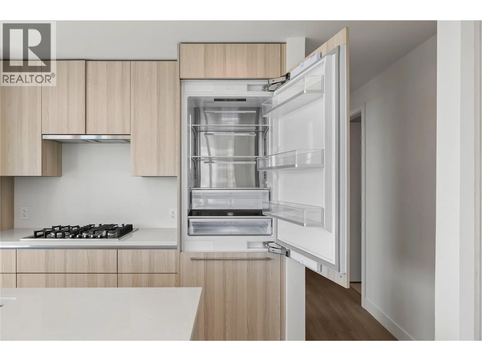 238 Leon Avenue Unit# 1704