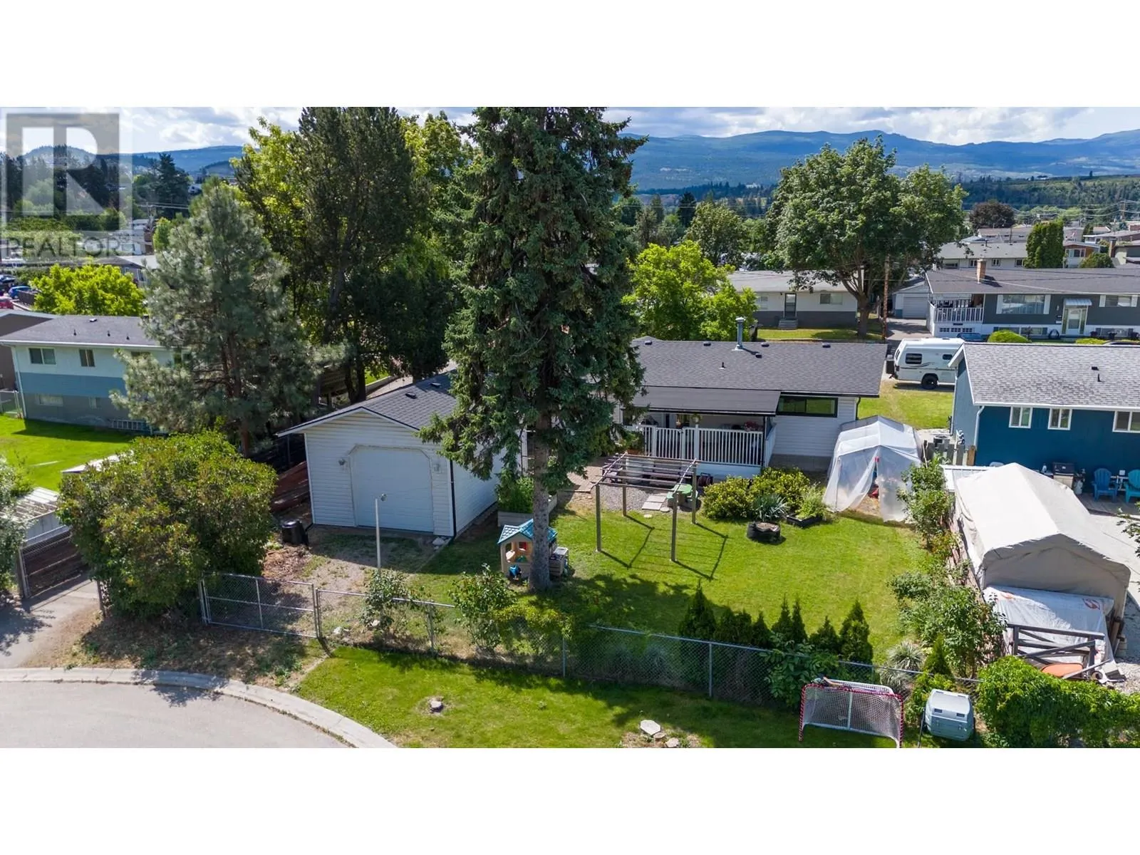 590 Jaschinsky Road