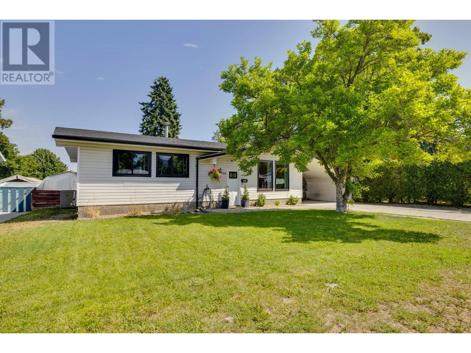 590 Jaschinsky Road