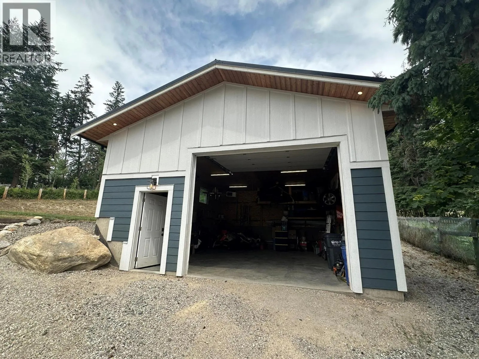 7629 Silver Star Road