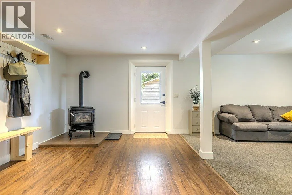 7629 Silver Star Road
