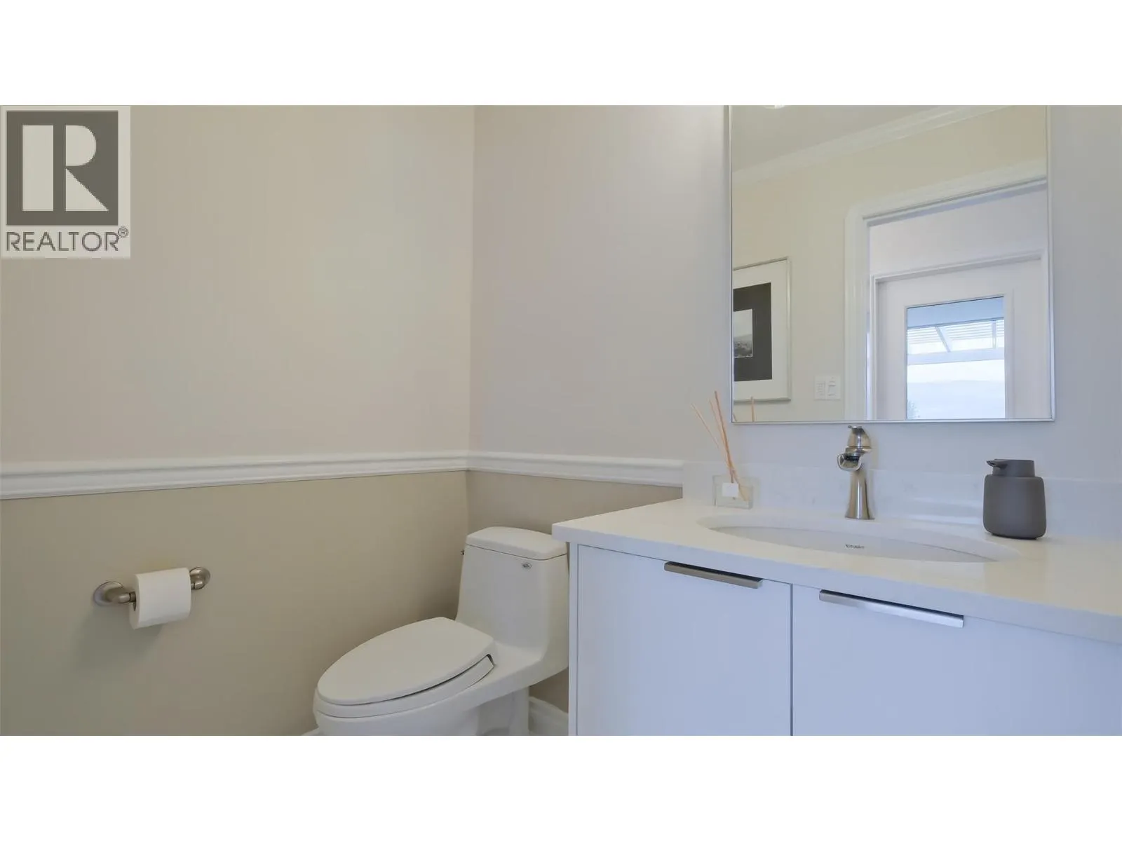 118 SUMAC RIDGE Drive