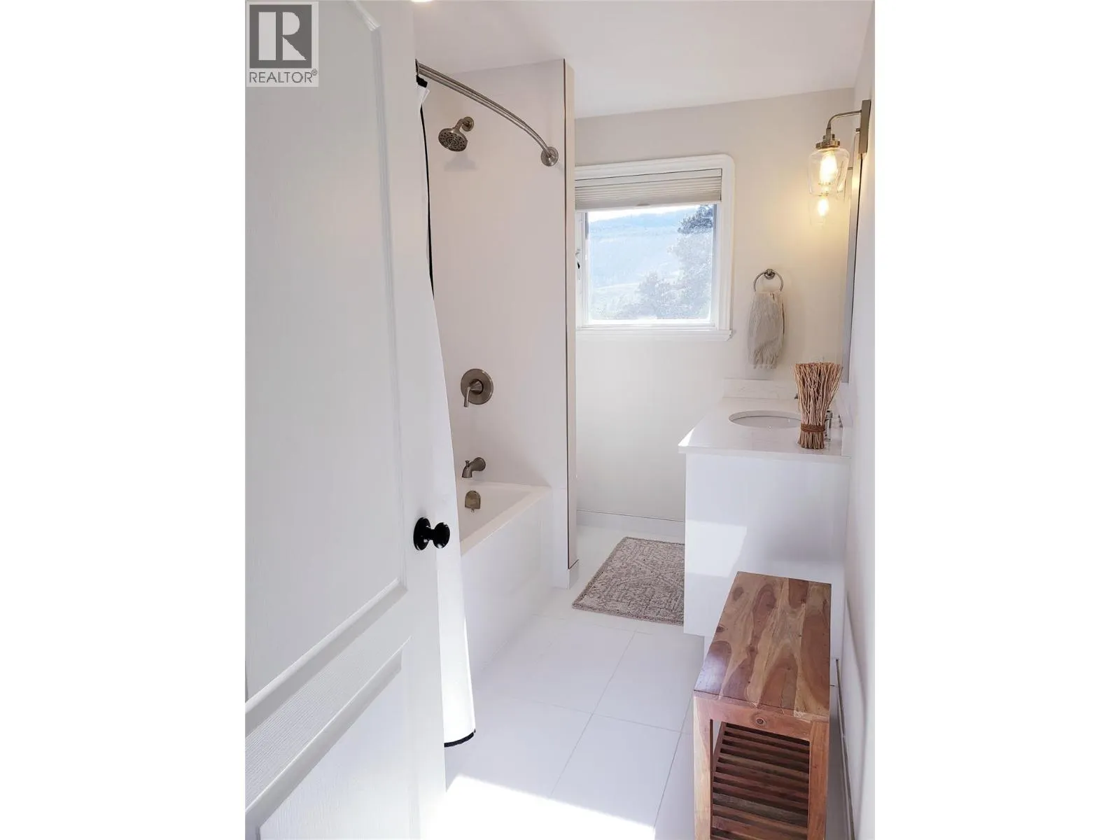 118 SUMAC RIDGE Drive