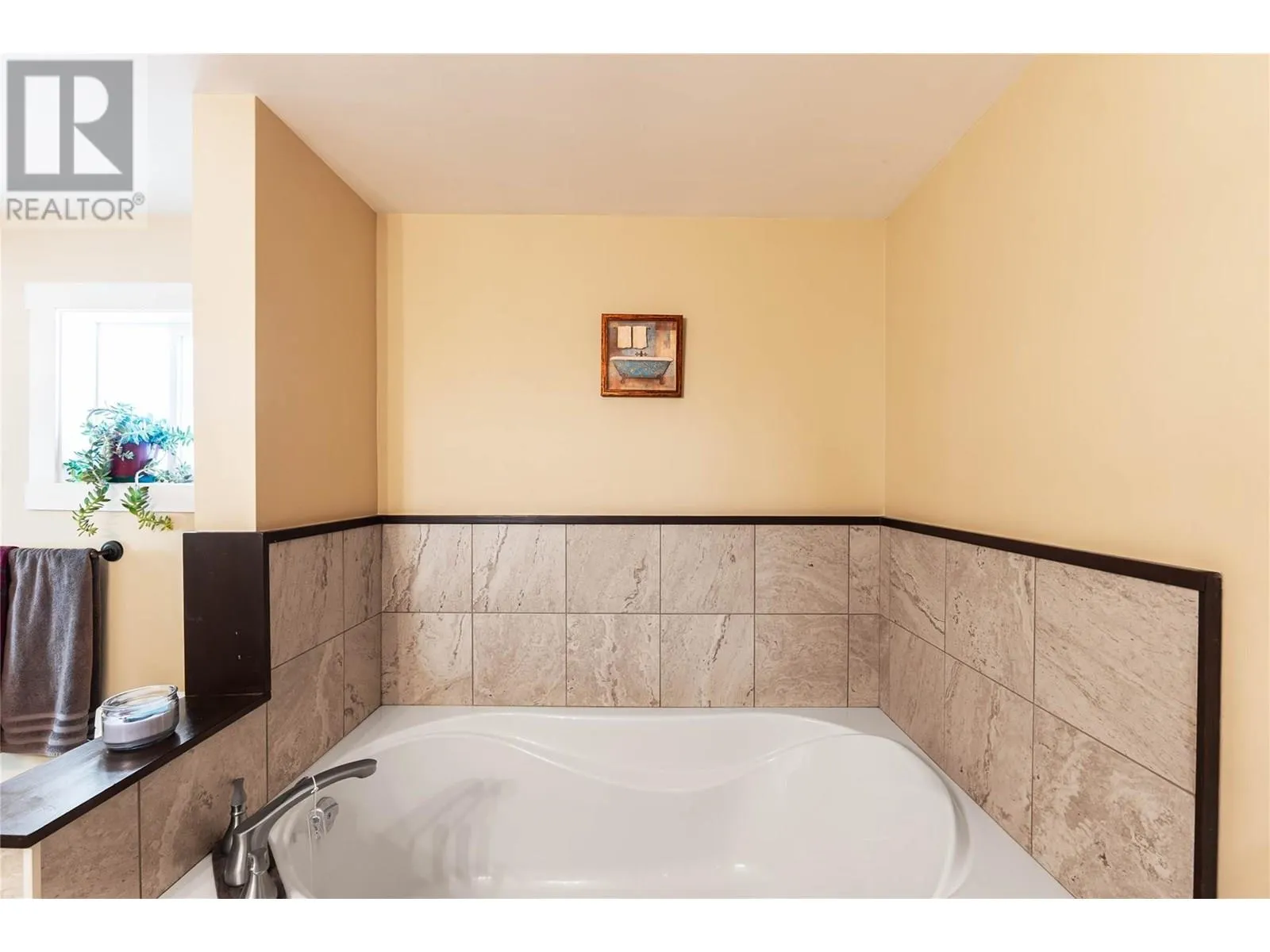 1860 Boucherie Road Unit# 3