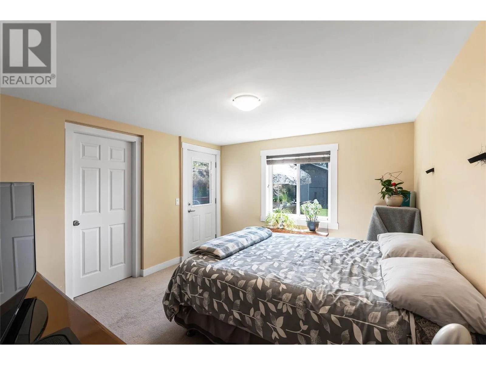 1860 Boucherie Road Unit# 3