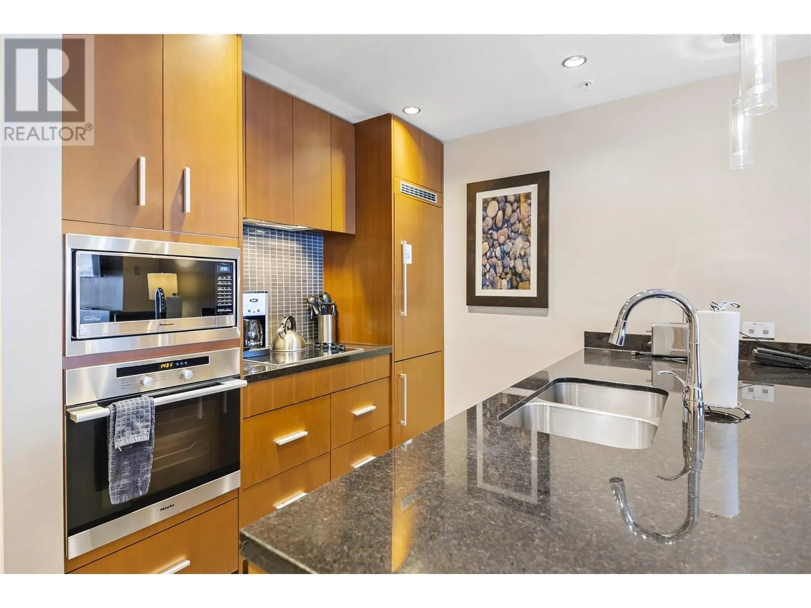 2950 Camozzi Road Unit# 2527