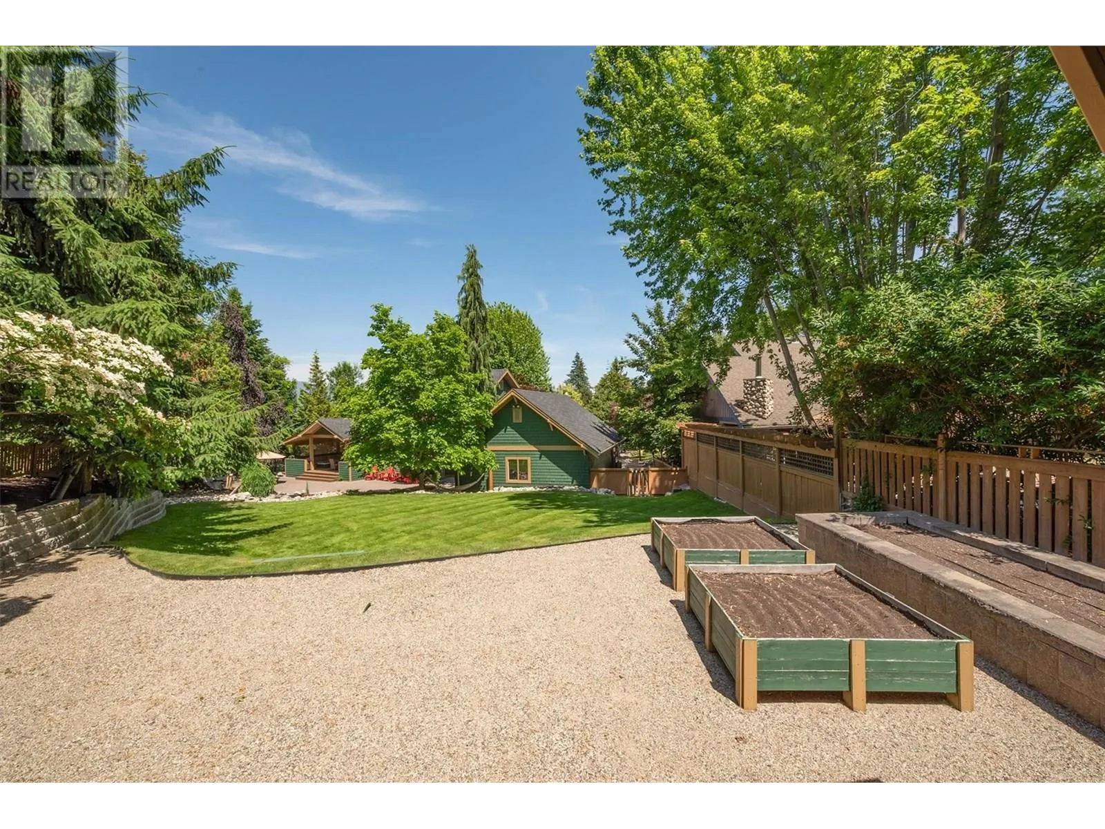 5127 Luckett Court