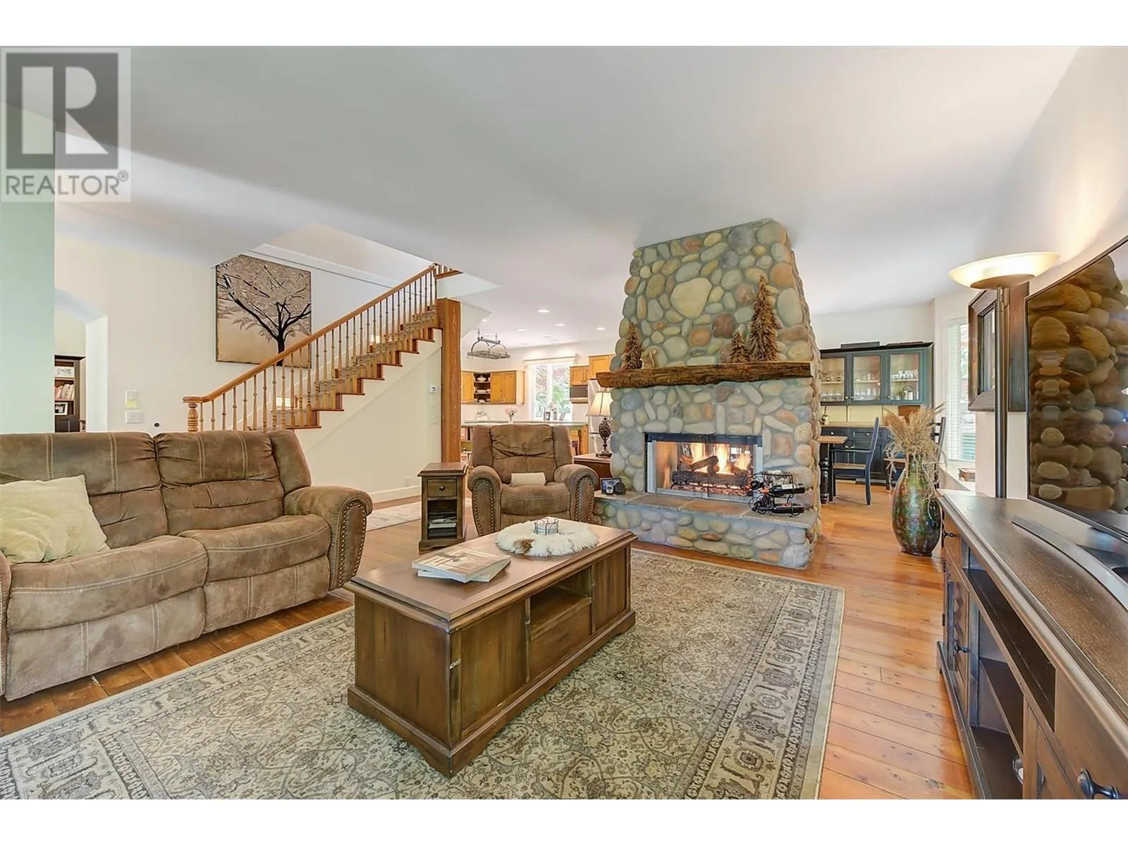 5127 Luckett Court