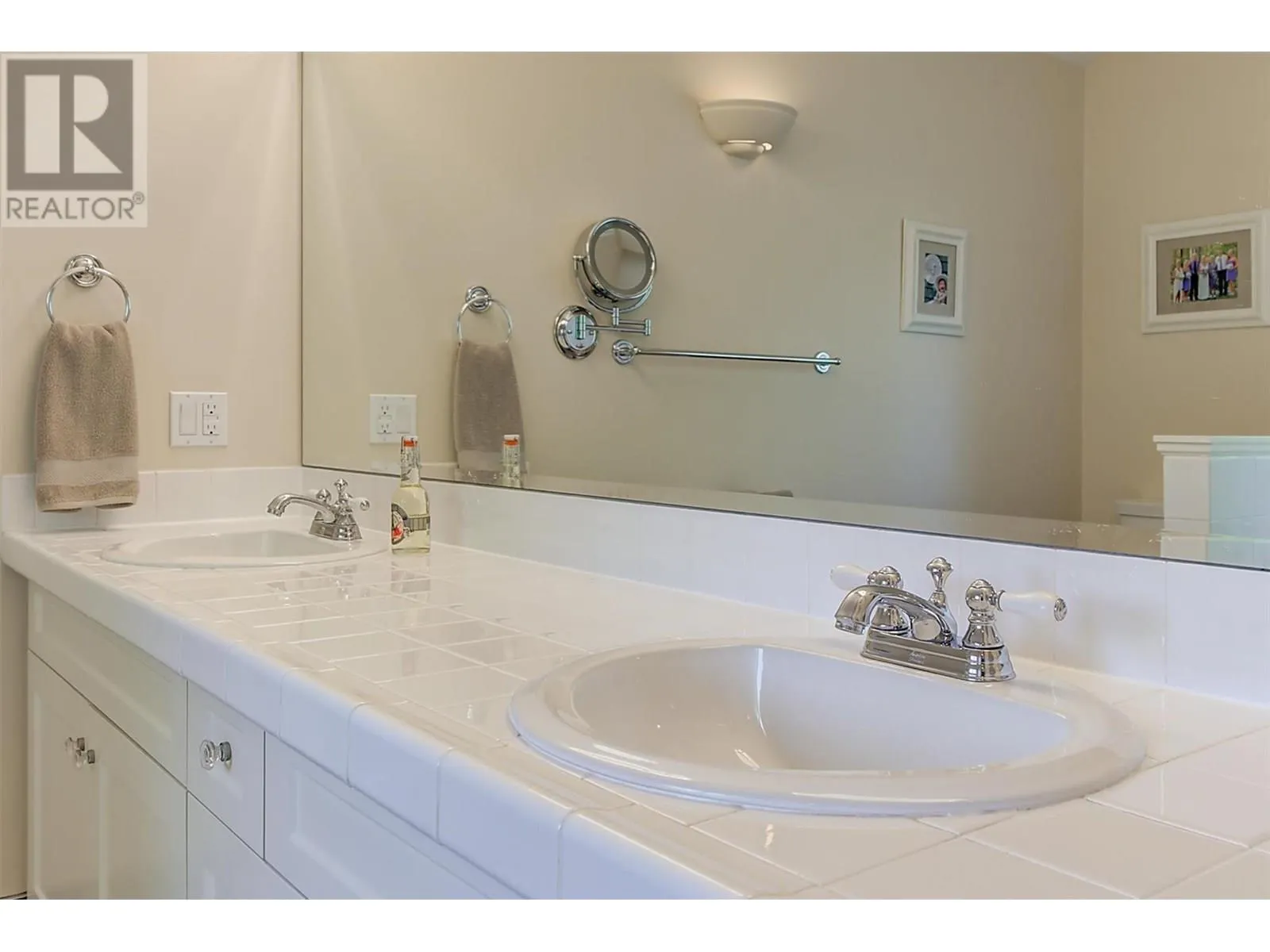 5127 Luckett Court