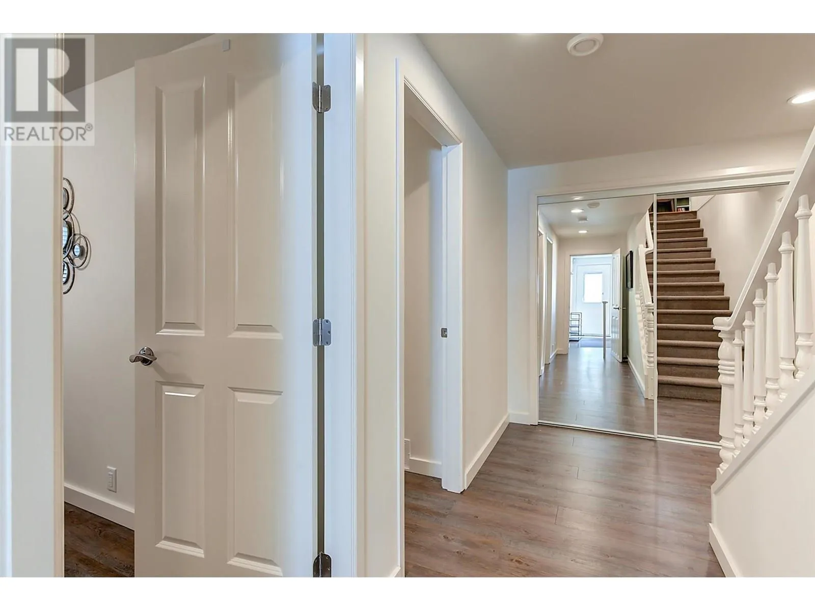 5127 Luckett Court