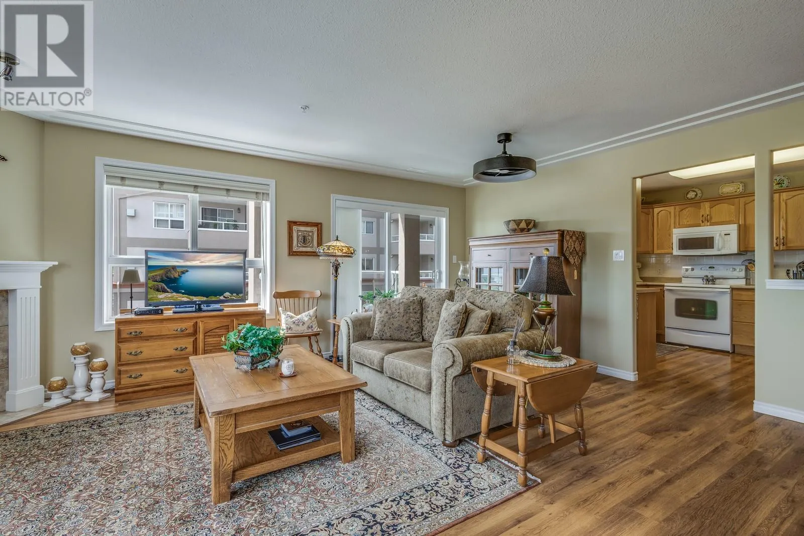 1966 Durnin Road Unit# 302