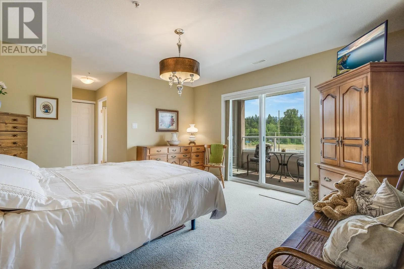 1966 Durnin Road Unit# 302