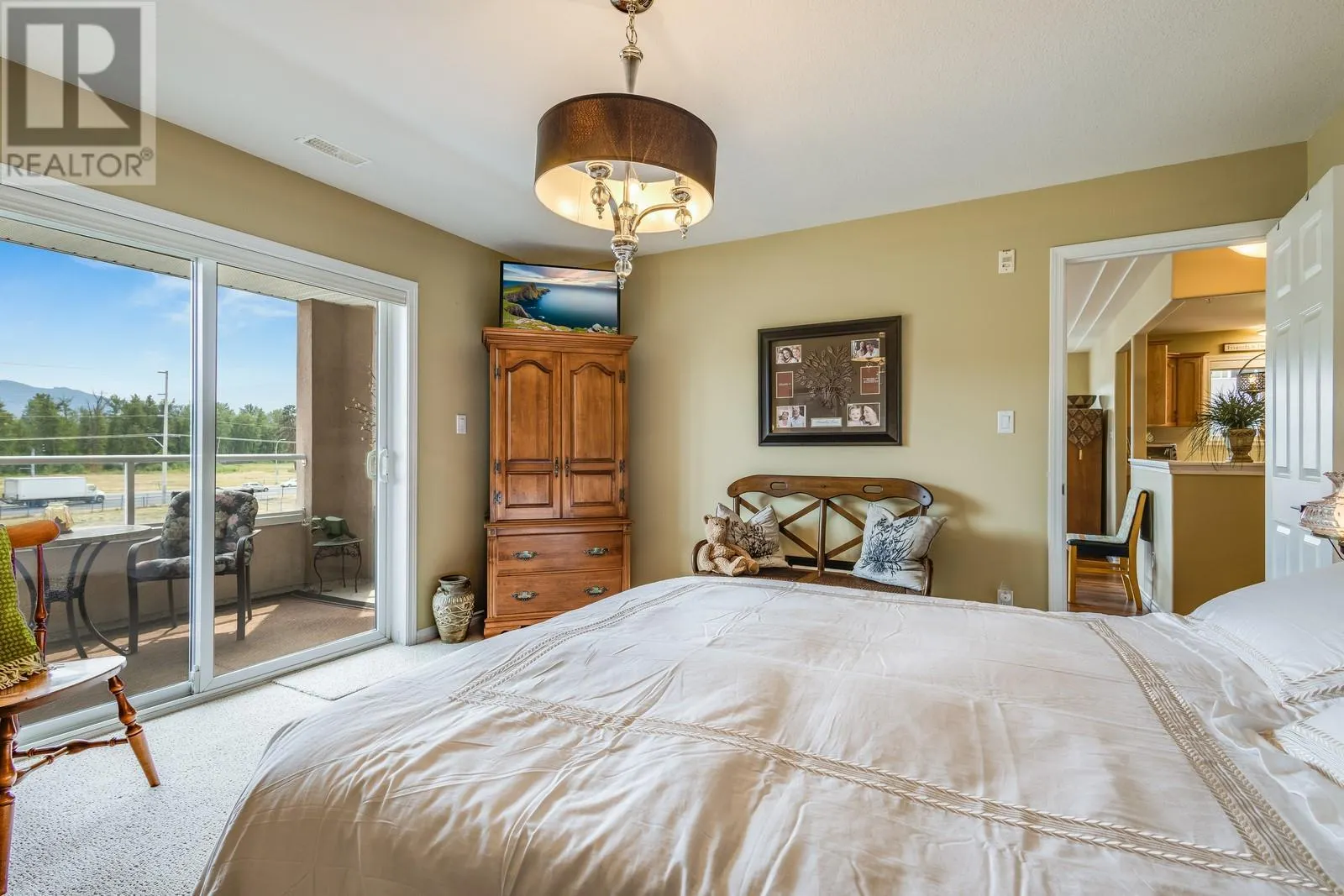 1966 Durnin Road Unit# 302